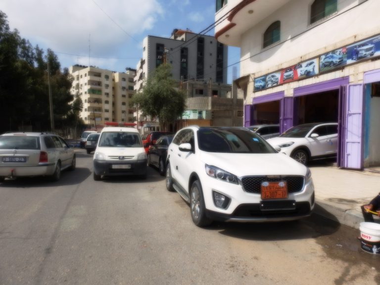 هندسة المركبات تقوم بحملة على معارض المركبات