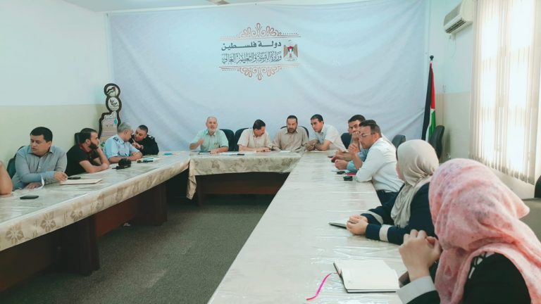 بالتعاون مع وزارة التربية والتعليم الإدارة العامة للهندسة والسلامة المرورية تعقد ورشة عمل حول خطة الإرشاد المدرسي