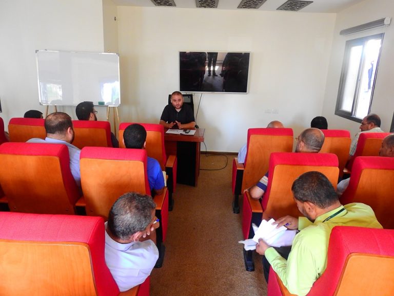 الإدارة العامة للنقل الحكومي تعقد اجتماعاً مع ممثلي الوزارات.