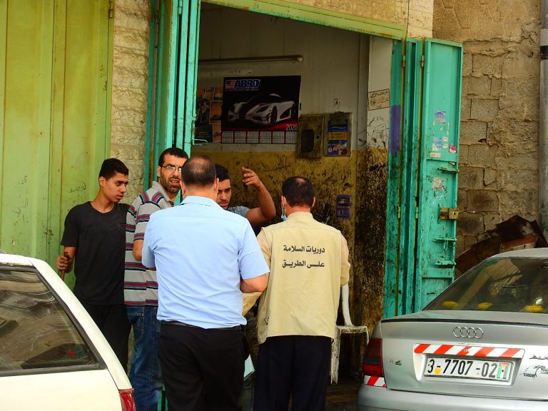 الإدارة العامة لهندسة المركبات تشرع بتنظيم عمل الورش الفنية والكراجات
