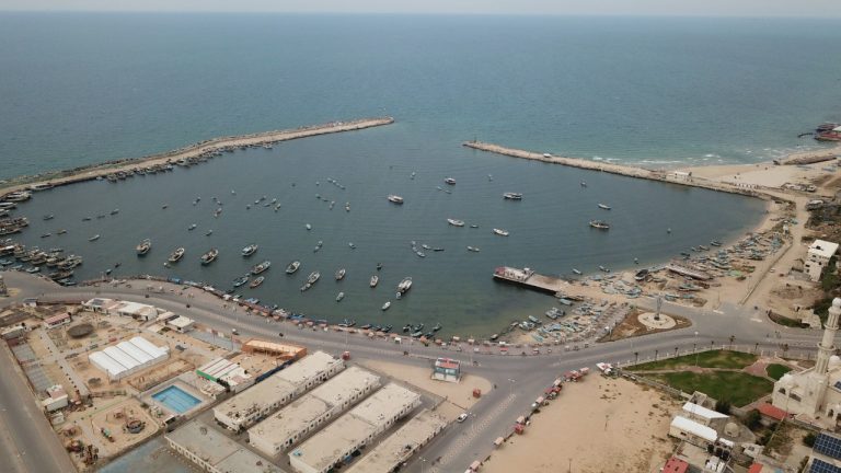 سلطة الموانئ البحرية تنجز العديد من المشاريع خلال النصف الاول من عام 2021م
